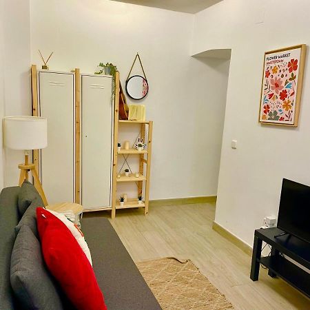 Stylish One Bedroom Flat In The Heart Of Madrid Eksteriør billede