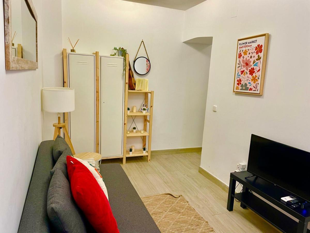 Stylish One Bedroom Flat In The Heart Of Madrid Eksteriør billede